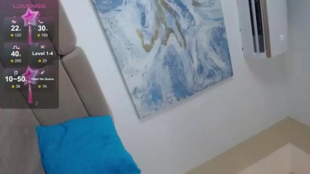 Image 4 of kendalpirce Stream on Chaturbate on 13 months ago