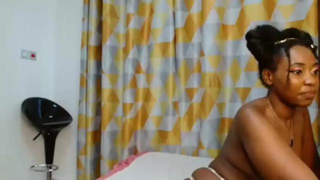 Image 8 of kendiq Stream on Chaturbate on 13 months ago