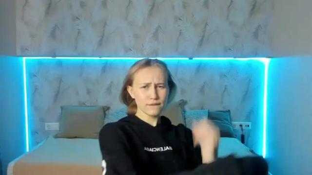 Image 12 of kendl_led Stream on Chaturbate on 13 months ago