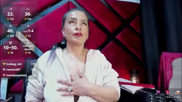 Image 7 of kendra_foxxy_ Stream on Chaturbate on 1 month ago