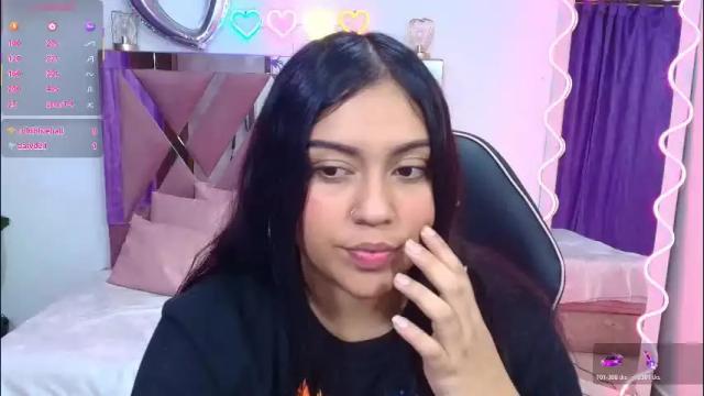 Image 12 of kendra_tay Stream on Chaturbate on 1 day ago