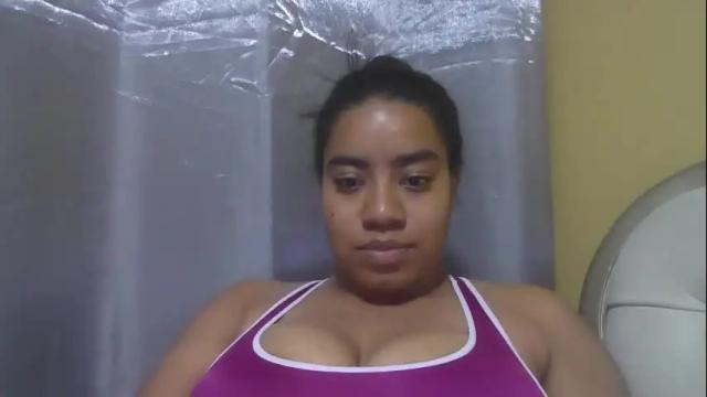 Image 3 of kendrabigass Stream on Chaturbate on 10 days ago