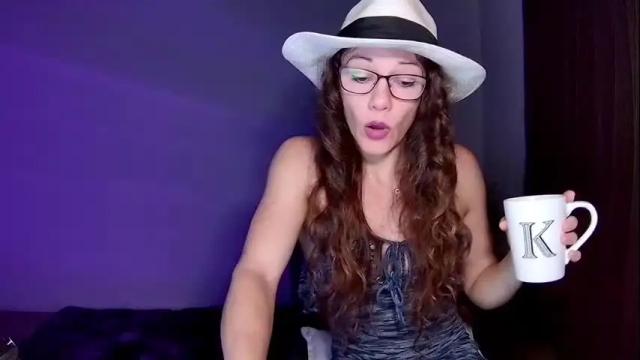 Image 11 of kendracam69 Stream on Chaturbate on 1 month ago