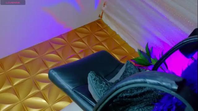Image 6 of kenia_fox1 Stream on Chaturbate on 1 month ago