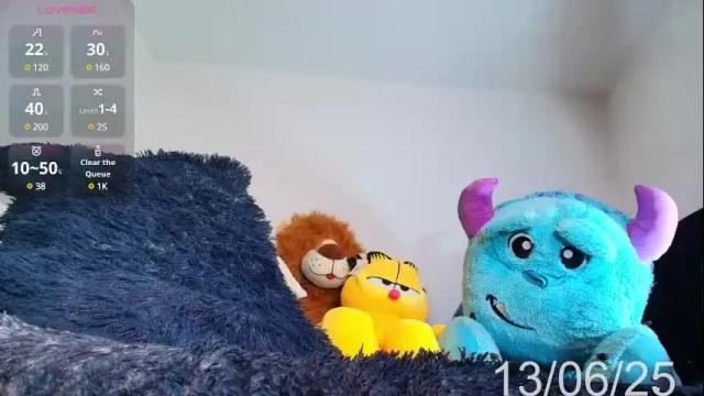 Image 2 of kenia_fox1 Stream on Chaturbate on 1 month ago