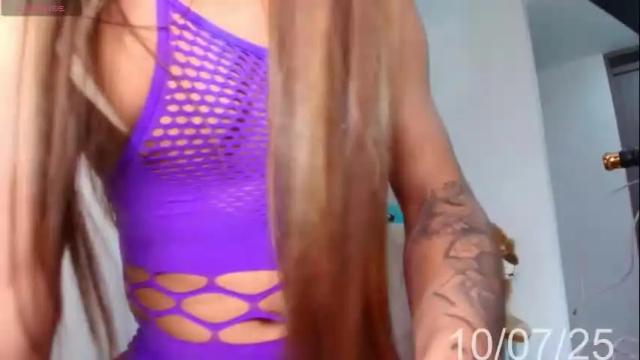 Image 3 of kenia_fox1 Stream on Chaturbate on 15 days ago