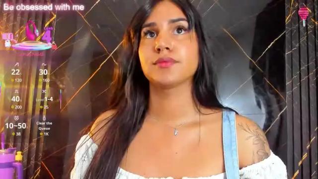 Image 12 of kenia_fox1 Stream on Chaturbate on 11 days ago