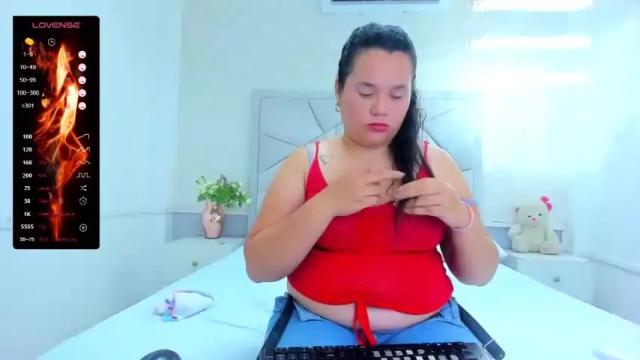Image 2 of keniamoore Stream on Chaturbate on 16 months ago