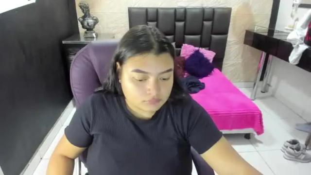 Thumbnail 1, kenniabigg's Stream at Chaturbate, 16 months ago