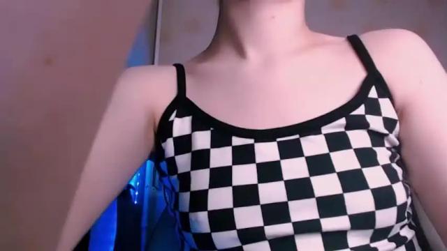 Image 4 of kennyomeliya Stream on Chaturbate on 15 months ago