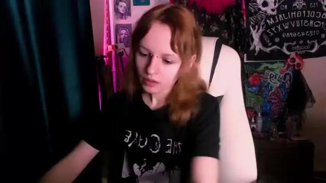 Image 2 of kennyomeliya Stream on Chaturbate on 15 months ago