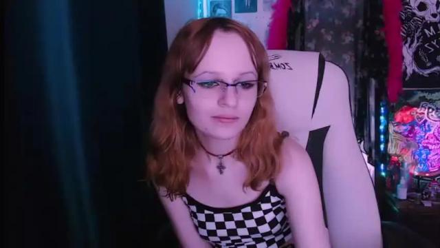 Image 2 of kennyomeliya Stream on Chaturbate on 14 months ago