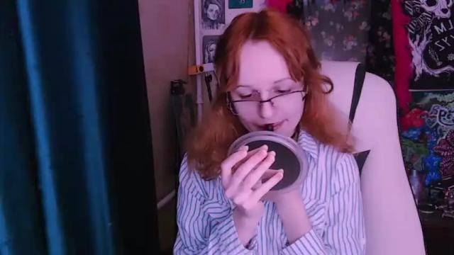Image 4 of kennyomeliya Stream on Chaturbate on 14 months ago
