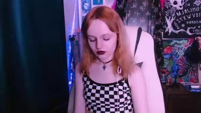 Image 12 of kennyomeliya Stream on Chaturbate on 14 months ago