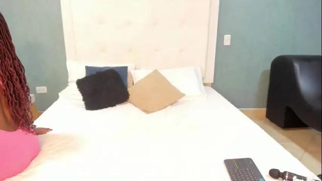 Image 8 of kentha_mitchells Stream on Chaturbate on 14 days ago