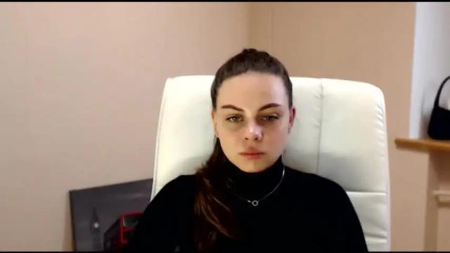 Image 12 of kenya_grace Stream on Chaturbate on 18 months ago