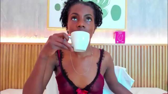 Image 8 of kenya_stone_ Stream on Chaturbate on 27 days ago