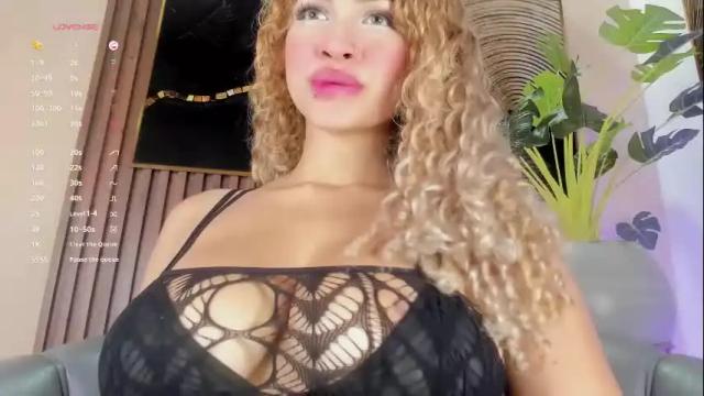 Image 4 of kenykitty Stream on Chaturbate on 1 month ago