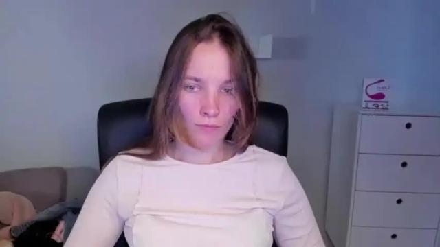 Image 2 of kenzie_theone Stream on Chaturbate on 14 months ago