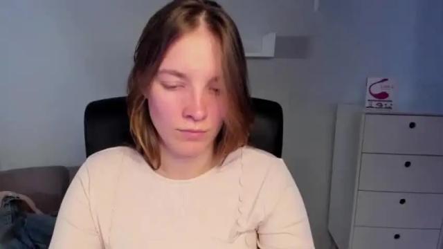 Image 8 of kenzie_theone Stream on Chaturbate on 14 months ago