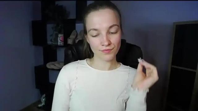 Image 8 of kenzie_theone Stream on Chaturbate on 14 months ago