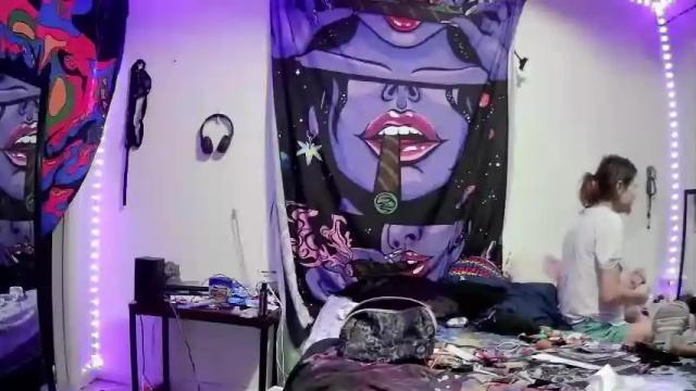 Image 12 of kenzieisab0ss Stream on Chaturbate on 20 months ago