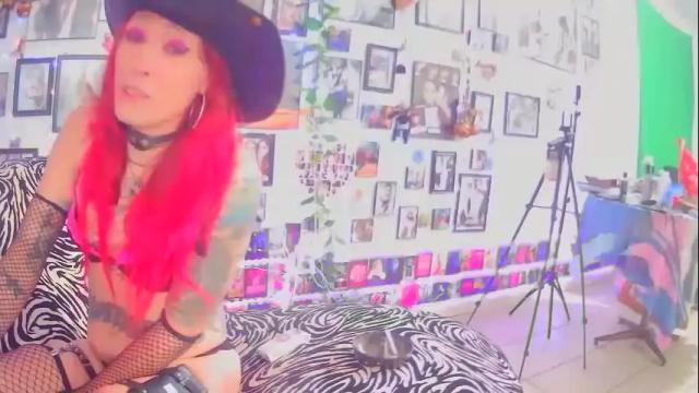Image 2 of kenzieisab0ss Stream on Chaturbate on 17 months ago