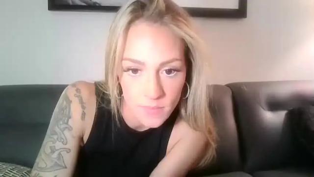 Image 11 of kenziestarrxxx Stream on Chaturbate on 16 months ago
