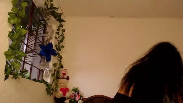 Image 2 of kerani__ Stream on Chaturbate on 14 months ago