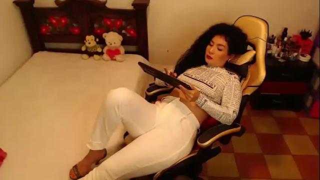 Image 12 of kerani__ Stream on Chaturbate on 1 month ago