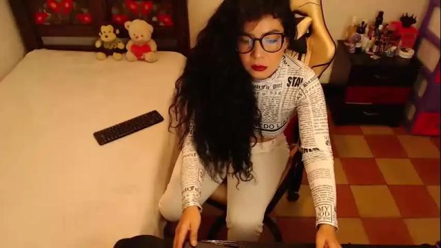 Image 2 of kerani__ Stream on Chaturbate on 1 month ago
