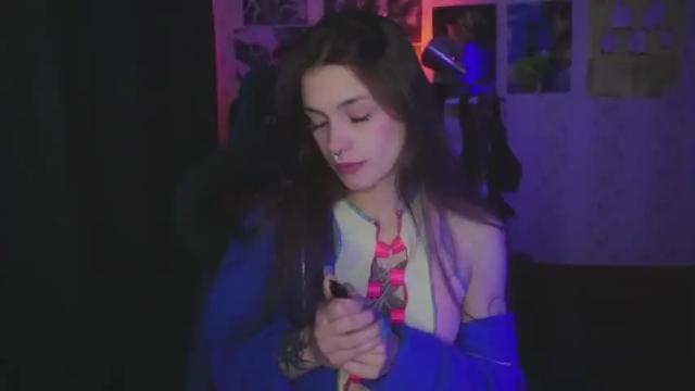 Image 2 of kerrie_crystal Stream on Chaturbate on 20 months ago