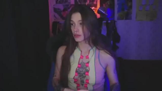 Image 4 of kerrie_crystal Stream on Chaturbate on 20 months ago