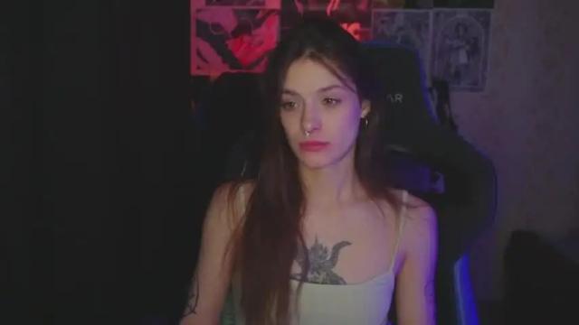 Image 6 of kerrie_crystal Stream on Chaturbate on 17 months ago