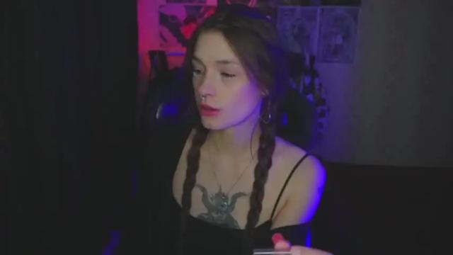 Thumbnail 2, kerrie_crystal's Stream at Chaturbate, 16 months ago
