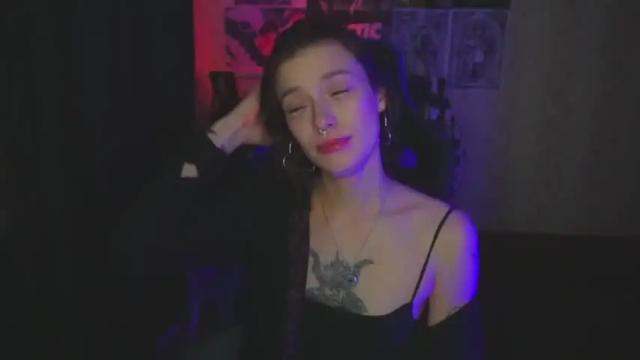 Thumbnail 3, kerrie_crystal's Stream at Chaturbate, 16 months ago