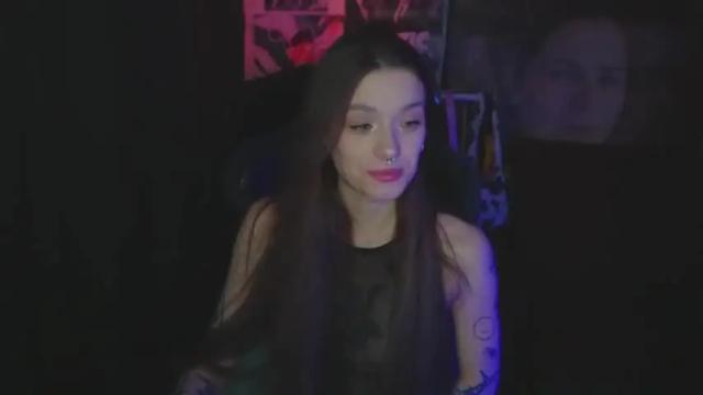 Thumbnail 1, kerrie_crystal's Stream at Chaturbate, 16 months ago