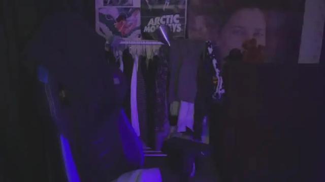 Image 2 of kerrie_crystal Stream on Chaturbate on 14 months ago