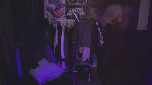 Thumbnail 3, kerrie_crystal's Stream at Chaturbate, 14 months ago