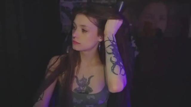 Thumbnail 1, kerrie_crystal's Stream at Chaturbate, 14 months ago