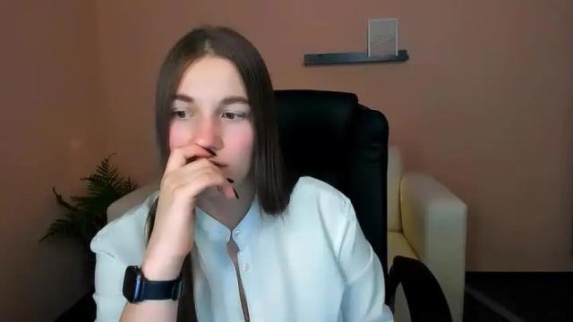 Image 10 of kerry_may Stream on Chaturbate on 18 months ago