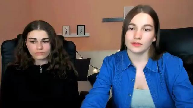 Image 3 of kerry_may Stream on Chaturbate on 18 months ago