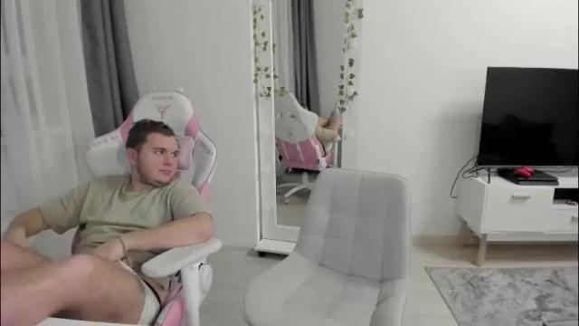 Thumbnail 2, kesh_mne's Stream at Chaturbate, 1 month ago