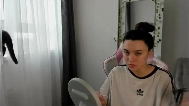 Thumbnail 1, kesh_mne's Stream at Chaturbate, 1 month ago