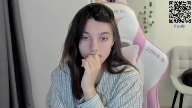 Thumbnail 3, kesh_mne's Stream at Chaturbate, 12 days ago