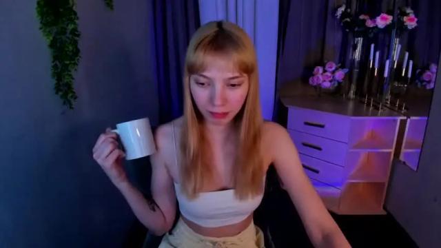 Image 8 of kesha_coy Stream on Chaturbate on 15 months ago