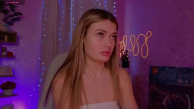 Image 11 of kessipreston Stream on Chaturbate on 17 months ago