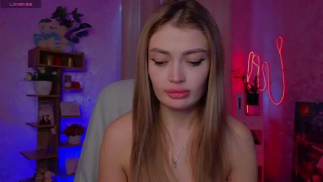 Image 6 of kessipreston Stream on Chaturbate on 17 months ago