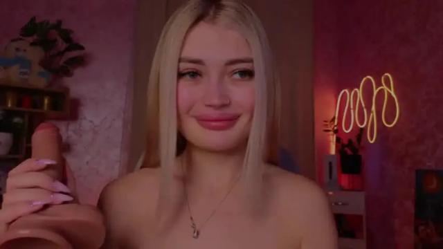 Image 11 of kessipreston Stream on Chaturbate on 16 months ago