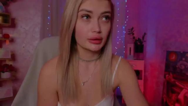 Image 12 of kessipreston Stream on Chaturbate on 16 months ago